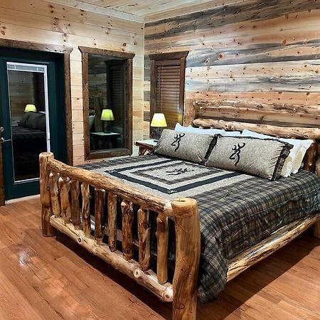 * * 4 Master Bedrooms, Views, Theater, Arcade, Evc Gatlinburg Kültér fotó