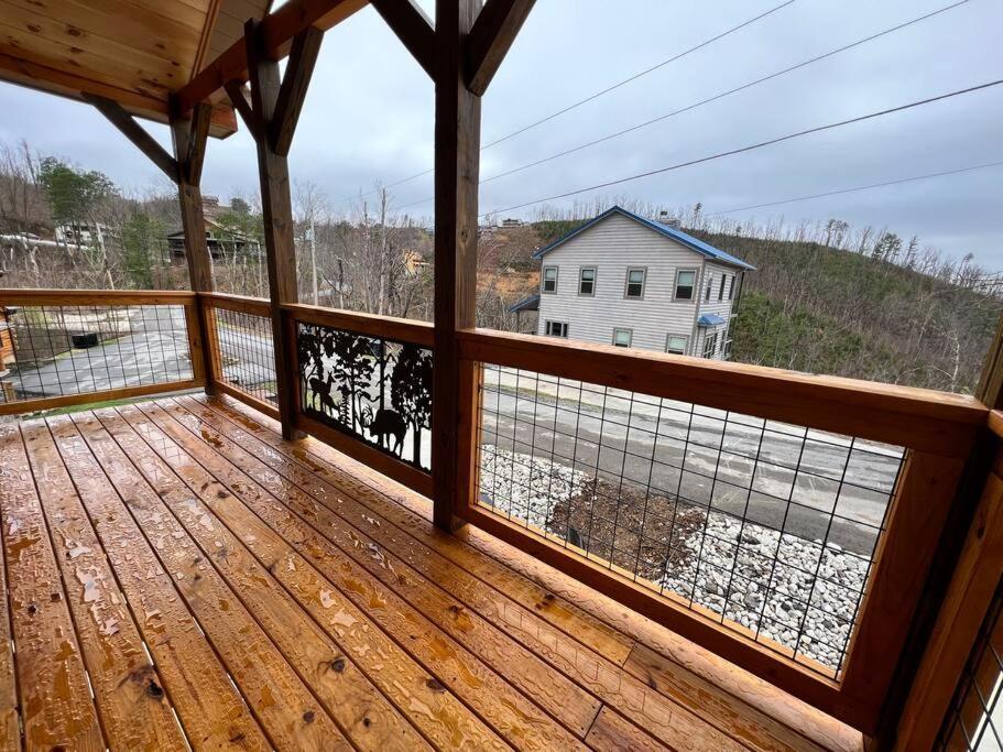 * * 4 Master Bedrooms, Views, Theater, Arcade, Evc Gatlinburg Kültér fotó