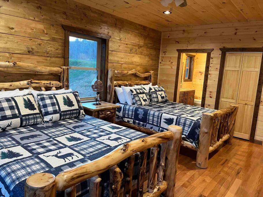 * * 4 Master Bedrooms, Views, Theater, Arcade, Evc Gatlinburg Kültér fotó