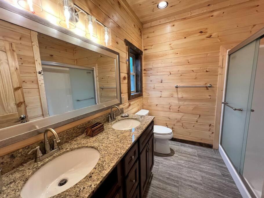 * * 4 Master Bedrooms, Views, Theater, Arcade, Evc Gatlinburg Kültér fotó