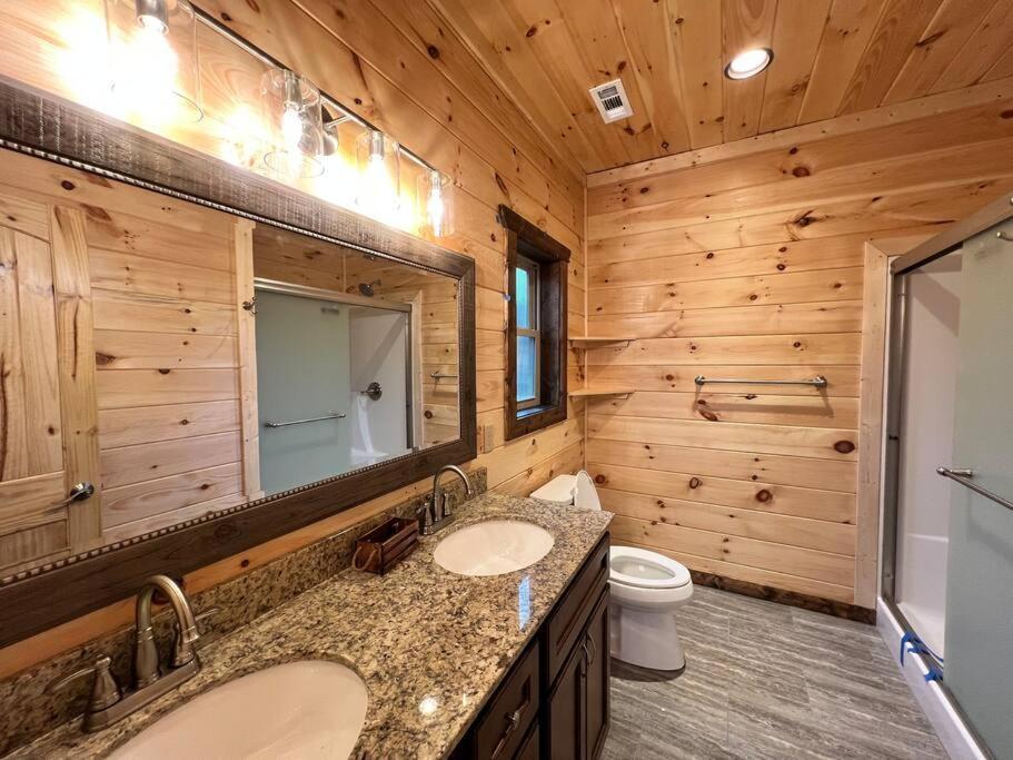 * * 4 Master Bedrooms, Views, Theater, Arcade, Evc Gatlinburg Kültér fotó