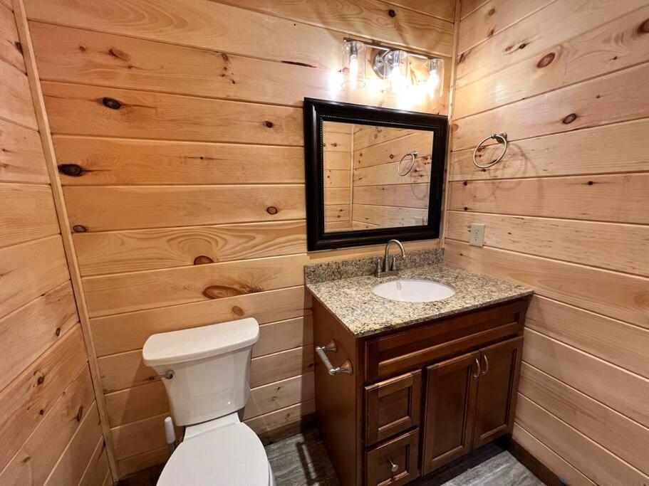* * 4 Master Bedrooms, Views, Theater, Arcade, Evc Gatlinburg Kültér fotó