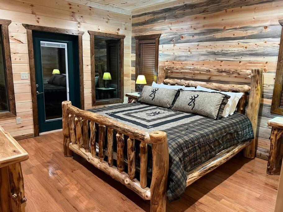 * * 4 Master Bedrooms, Views, Theater, Arcade, Evc Gatlinburg Kültér fotó